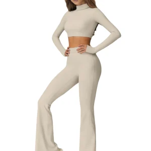 Long-Sleeve Yoga Set